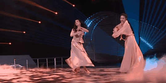 泰迪小公举|《浪姐》首场公演赛，为什么实力派会被淘汰？