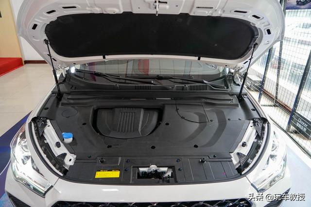 9万不到197马力，而且还是7座大空间！捷途X90实拍