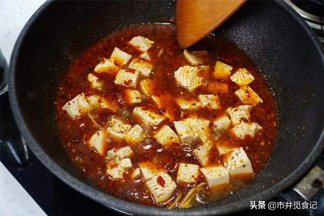 烹饪|做麻婆豆腐，学会这3个诀窍，比吃肉还下饭，在家也能做的很正宗