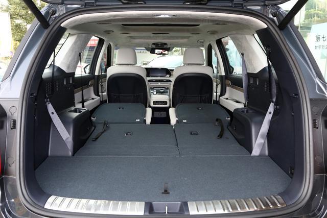 3.5L+8AT只要30万？豪华进口帕里斯帝的实力如何？