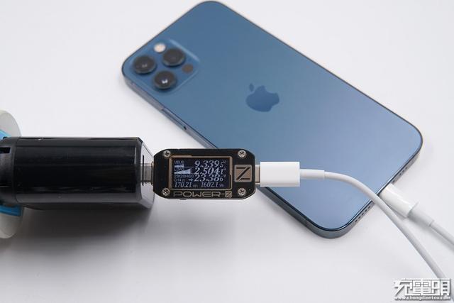 让数据说话：iPhone12Pro与30W充电器兼容性实测