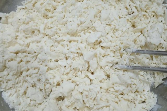 在家做生煎包，掌握这3个小技巧，皮酥汁浓肉香，孩子早餐最爱吃