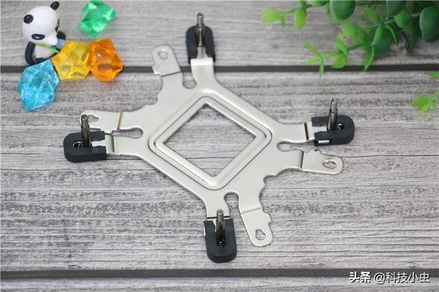 给你的爱机降降温！人生第一个水冷九州风神堡垒240水冷实测