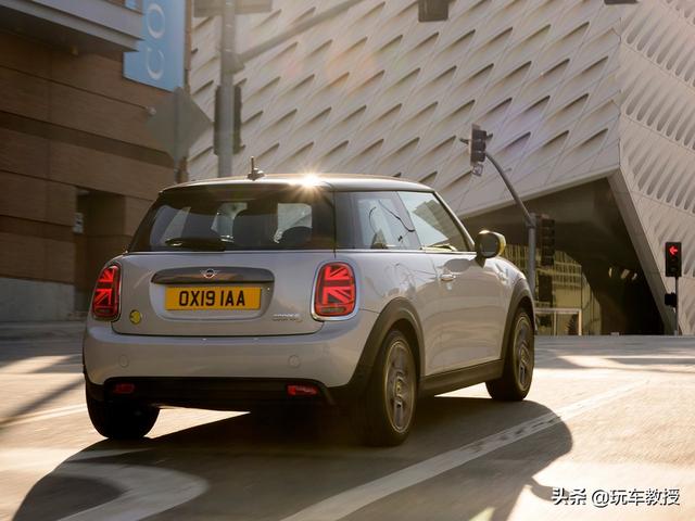 「乘车御剑」大众/宝马都拼了，今年要推这些车来掏空你钱包