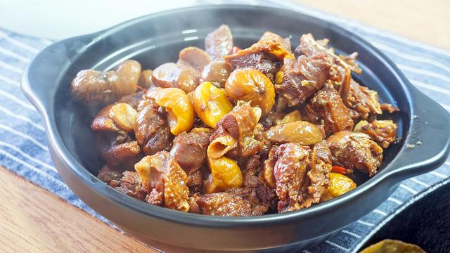 这才是鹅肉最好吃的做法，掌握这个技巧，肉质细腻醇厚，越吃越香