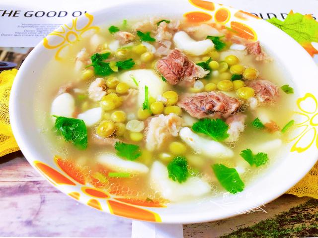 降温了，这样煮一锅给家人吃，汤鲜味美营养高，越吃越香还不上火