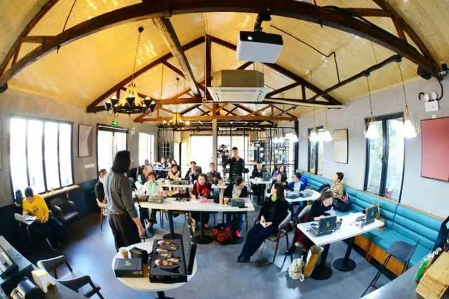 粮仓|口水预警！松江这处历史悠久的建筑内居然藏了这么多美食店