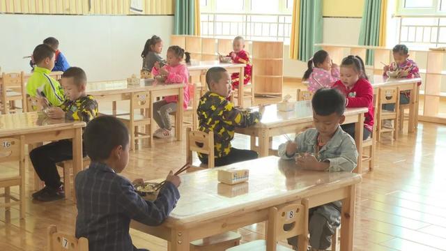 超级宝妈|高台县基本解决幼儿园大班额现象