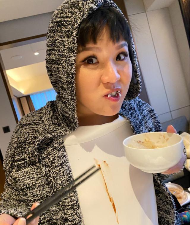 「超级宝妈」孕期牛奶不能随便喝，这3个时间点胎儿是需要的，要把握好