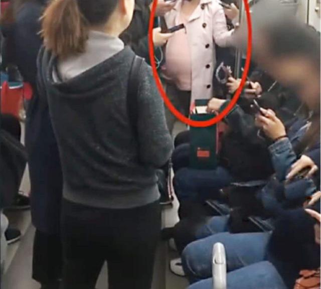『超级宝妈』孕晚期肚子大不方便,出门尽量做到这几点,保护自己和宝宝的健康