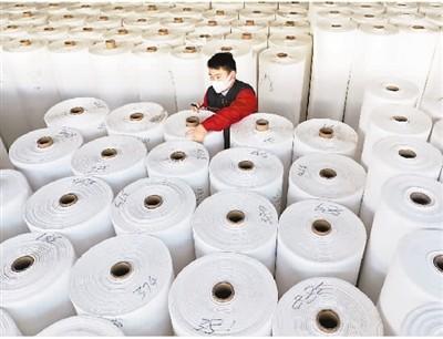 『新华网客户端』科技战“疫”智胜一筹