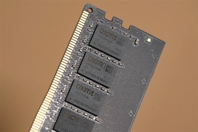 长鑫原厂颗粒！铭瑄太极DDR4 3000内存评测：可媲美同档次三星芯片