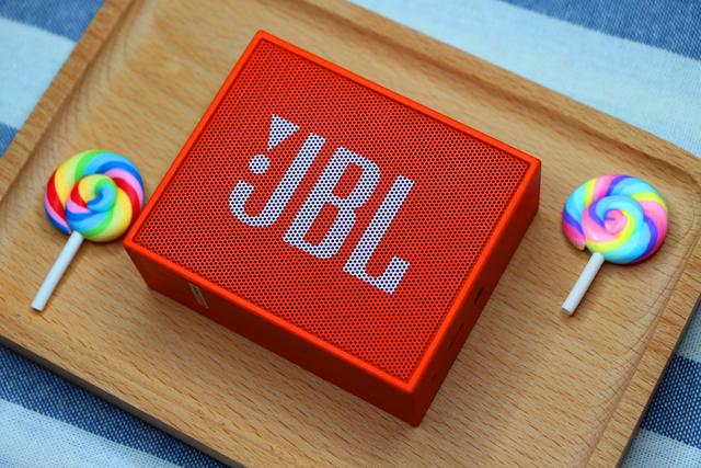 JBL Go 蓝牙小音箱，这块砖头是个什么名堂