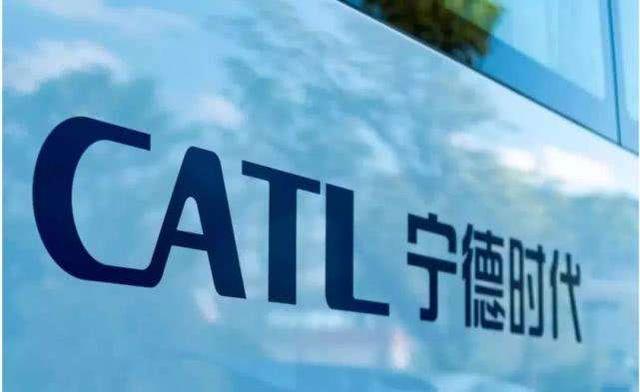 乘车御剑@净利润增长近三成，是宁德“时代”的顶峰还是开幕？