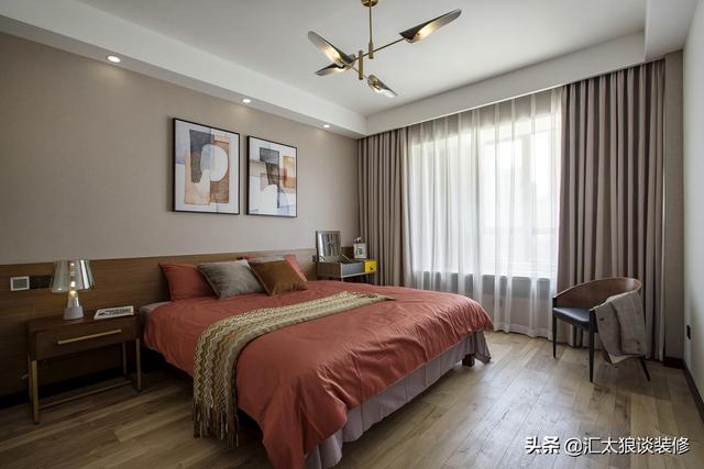 常见的装修风格看腻了，来看下现代风+轻奢的搭配吧，太有感觉了