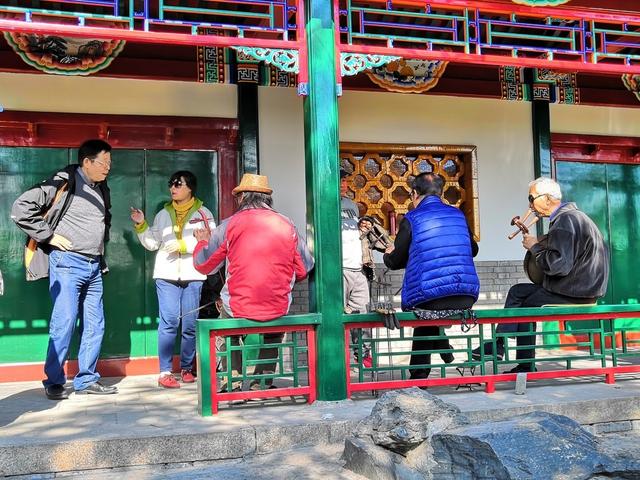 「你的育儿经」你大爷不戴口罩还是你大爷,而你不戴口罩就不知道自己是谁了