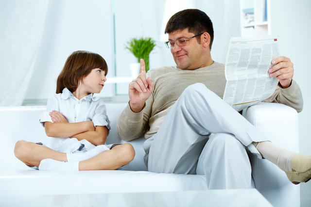 【超级宝妈】孩子叛逆，父母要放下“架子”，用对待“客户”的心态去面对孩子