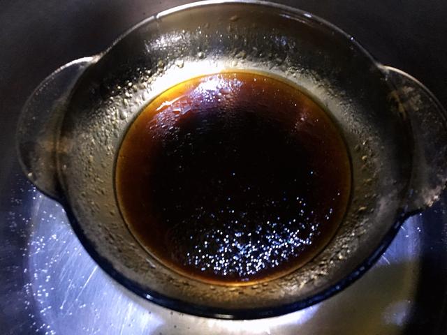 冬天的常备小零食，在家也能轻松制作，咬一口，满嘴香