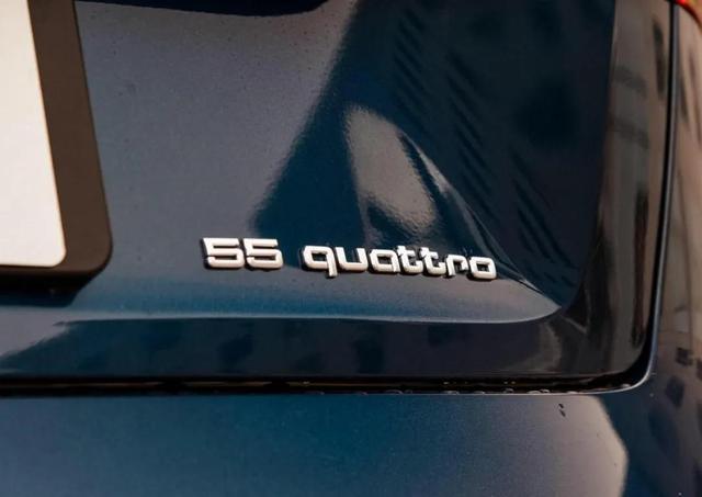 对比特斯拉Model X奥迪e-tron到底有多“稳”