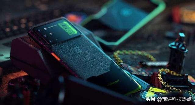 一加8T与 赛博朋克2077的碰撞艺术