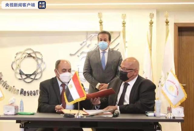 埃及|中埃签署电子技术孵化器国际合作协议