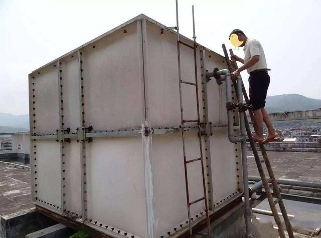 奉劝大家一句，7层以上大多是二次供水，家里净水器能别省就别省
