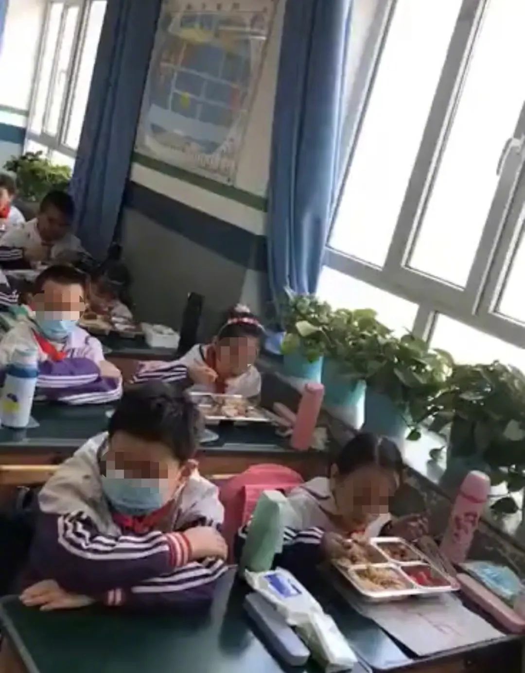 『暖先生格调』定了！周末不补课！给这些地方开学点赞！其他省市快来抄作业！