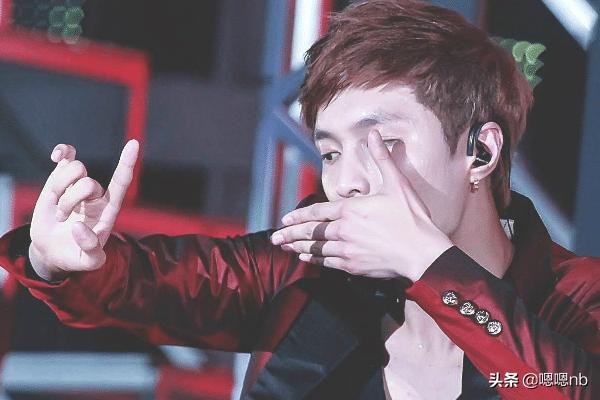 《街舞3》张艺兴舞蹈太圈粉，专业舞者和明星舞者的差别|影视交流地