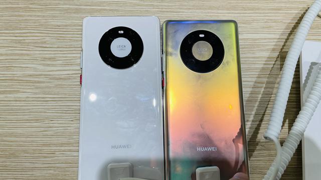 华为Mate40 Pro体验30分钟，外观与手感，太让我沉醉