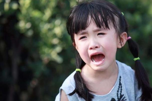 生活矜持点|房爸爸给女儿取个文静名，老师却不愿意点，网友：影响课堂秩序