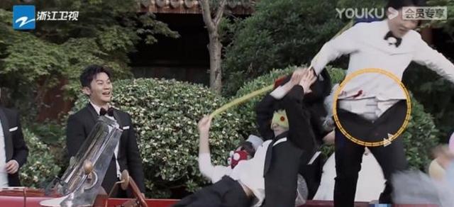 《跑男》首播备受好评，郭麒麟裤子被扯掉，唯独他逗笑众人|资讯早知道