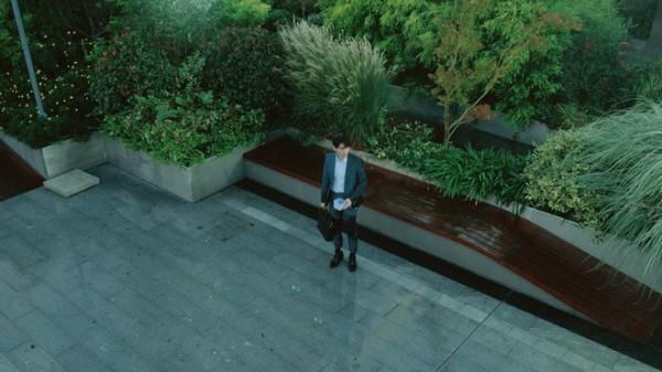 中国日报网|《亲爱的自己》先导预告首发 朱一龙演绎当代青年的成长故事