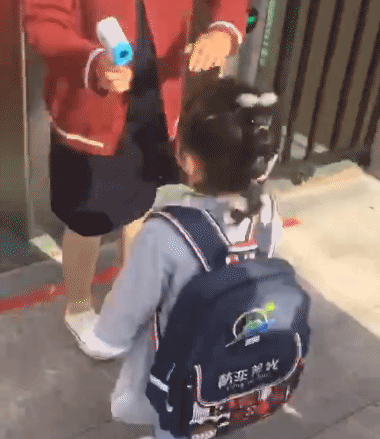 超级宝妈@如果郑州幼儿园真的5月开学，你敢送娃去上课吗？