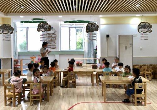 你的育儿经|记者走访｜商州区三叶草幼儿园开学首日，来看看“小神兽”们状态如何
