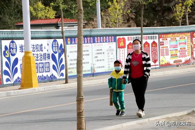 你的育儿经|卓尼幼儿园开园啦！直击“神兽归园”第一现场！