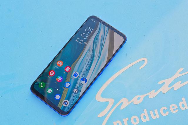 为何很多人宁愿选努比亚play，也不选华为nova7pro？