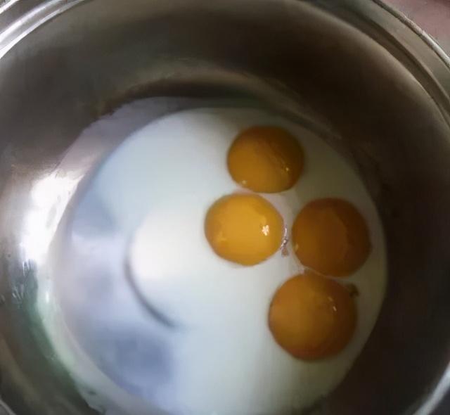 最适合冬天吃的3道懒人美味，丢进电饭煲一键搞定，好吃又省心