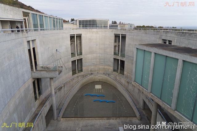 【旅行百事通】淡路梦舞台，安藤忠雄的代表作，你能看出柯布西耶的影子吗