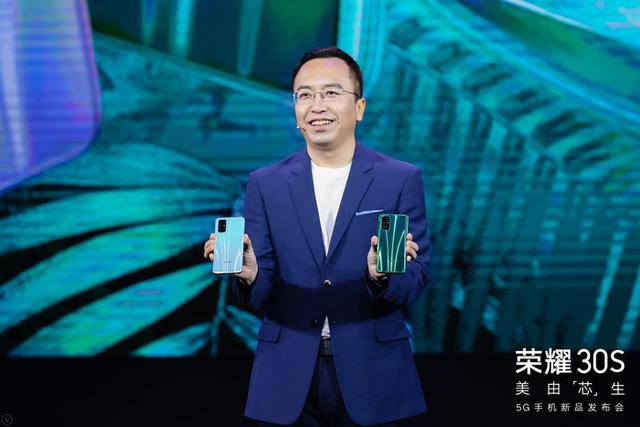 #勇哥科技#麒麟820一代“神U”精准卡位，技术冲顶和价格拔高谁是真方向？