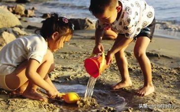 「你的育儿经」女儿假期去姥姥家住后！没想到竟成“村霸”？宝妈都快认不出