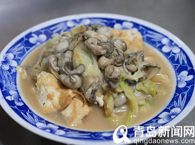 海蛎子肥美的季节 教你做海蛎子炖白菜豆腐