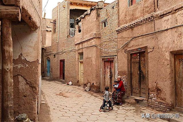 「梦里浮生」我国最西边的城市——古老的喀什，神秘的西域风光