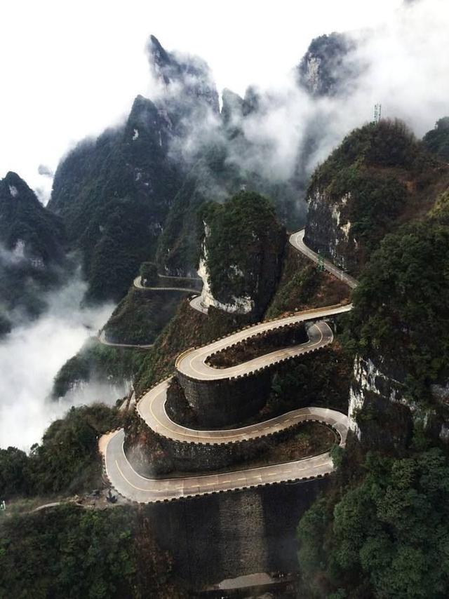 趣旅游：心目涵养处皆源自自然，愿每个人都能濡染极美之境。志强五绝2首