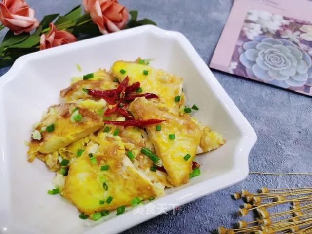 鸡汁锅塌豆腐：外酥里嫩，鲜美可口，给肉都不换