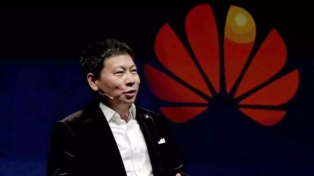 台积电作出决定，苹果也没跑了，都被余承东说对了？