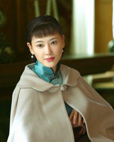 你的育儿经▲应采儿不愧是“最正辣妈”，孕期素颜嫩如水，自曝孕期保养秘籍