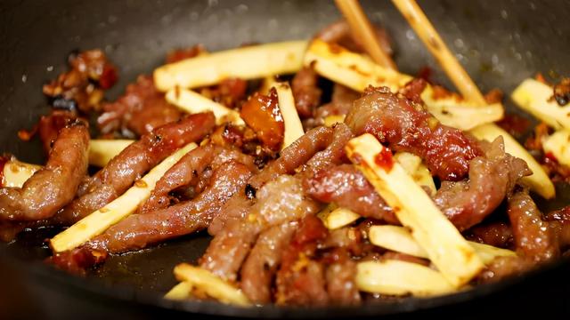 香菇|自制百搭蘑菇酱，赶走夏日疲劳乏力，炒菜、拌面、夹馒头，超级棒