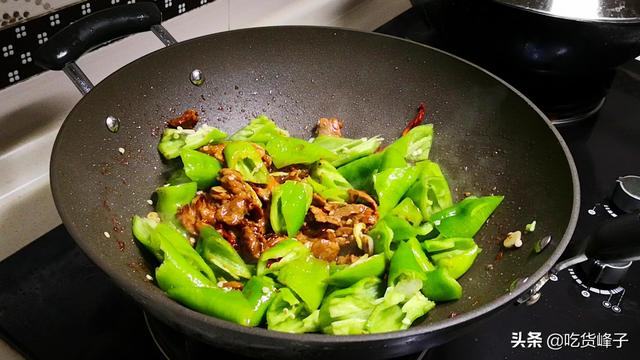 不管炒什么肉，不要直接下锅，大厨：记住3点，肉嫩不腥也不柴