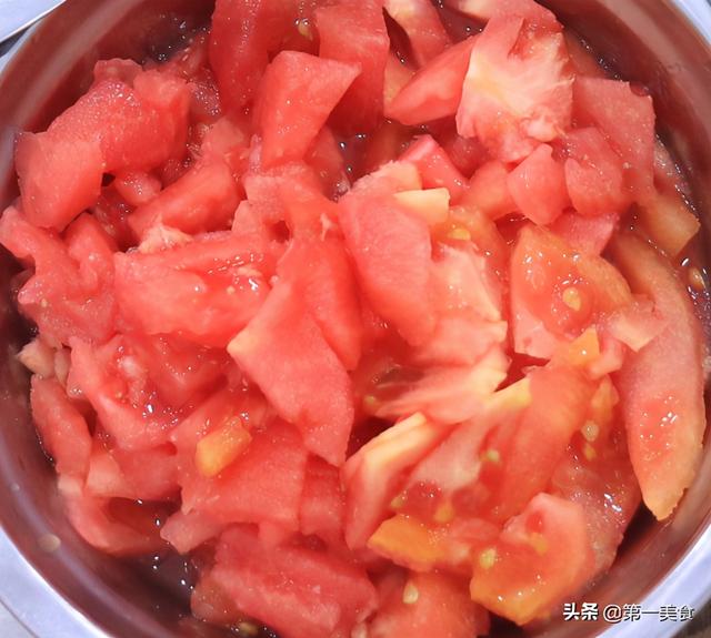 吃饺子就得配这道菜，酸香开胃，闻闻汤味都能多吃一碗饺子