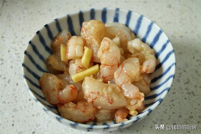 「超级宝妈」春天，这菜正适合孩子吃，有荤有素营养全、味道好，贵也别省